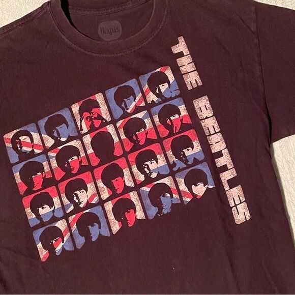 Beatles T-shirt size M from Cirque de Soleil LOVE Show @Mirage Las Vegas - Picture 5 of 8